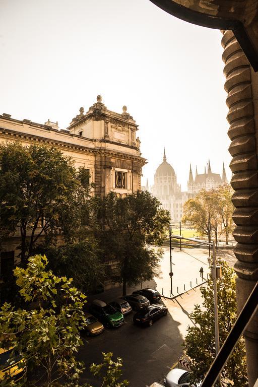 Parliament Suite With A View Budapest Eksteriør bilde